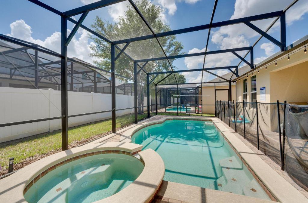 West Haven House | Central Family Home with Lanai Less Than 10 Mi to Disney!