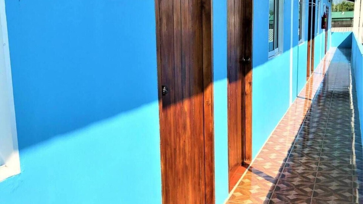 Mae Faek Mai Apartment | central festival chiang mai 18 kilometers.