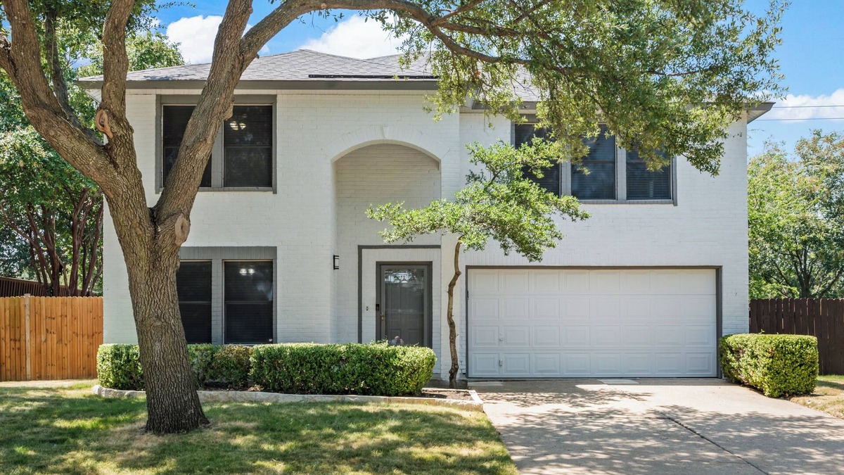 Frisco House | Central Frisco 4BR 8Bed Quiet Villa w/Pool & Game