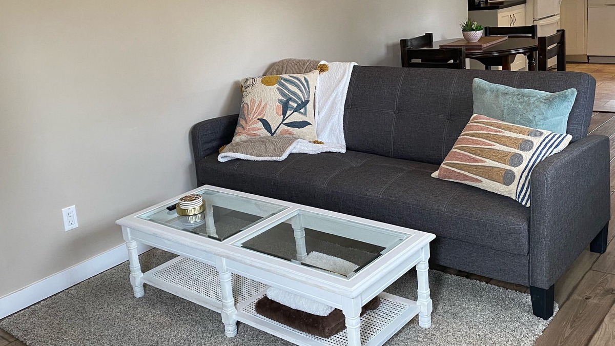 Courtenay House | Central Garden Suite *Clean and Spacious*