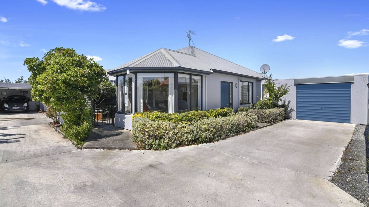 Blenheim House | Central Haven - Blenheim Holiday Home