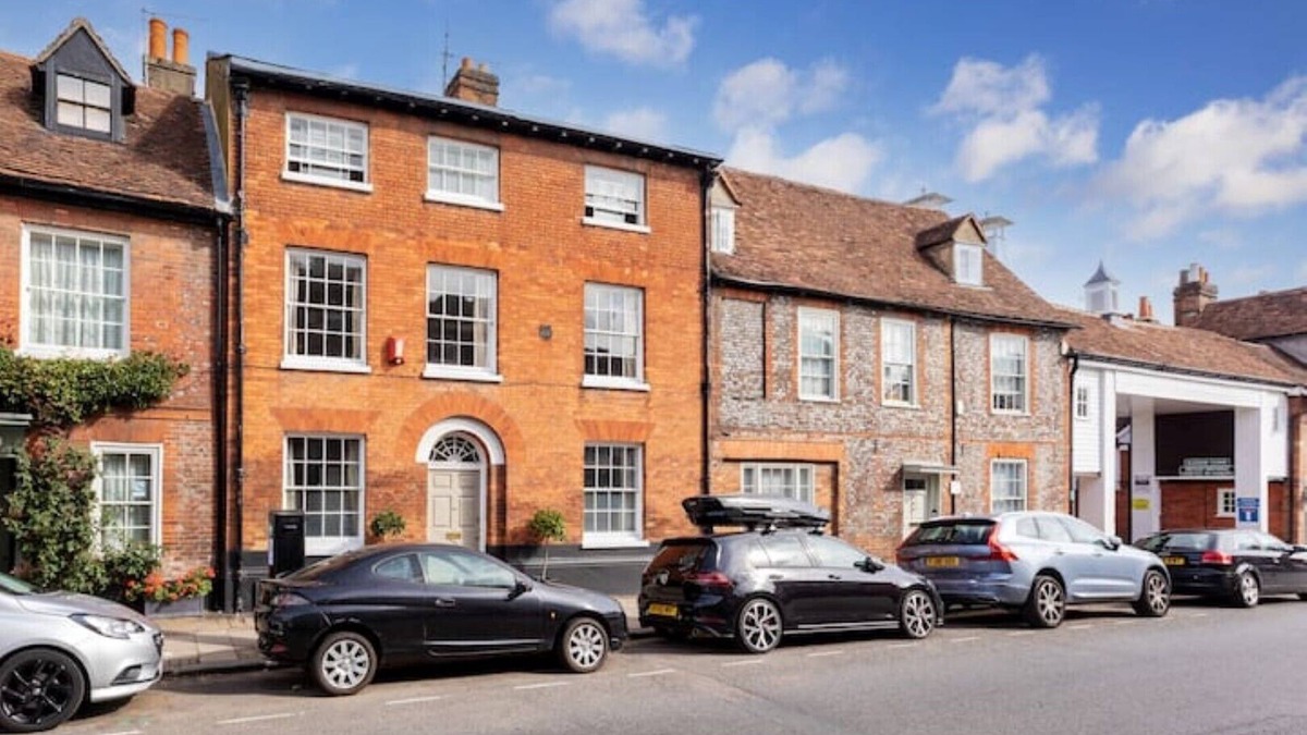 Henley-on-Thames House | Central Henley House With Parking