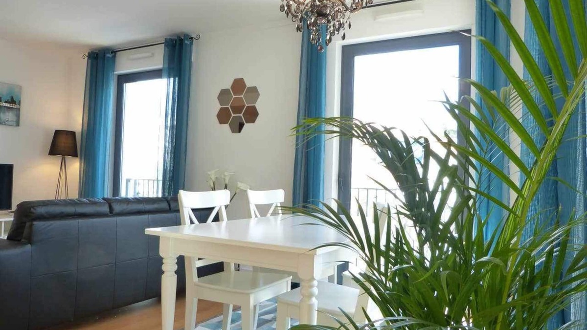 Mouraria Apartment | Central. High speed WIFI & FREE Parking