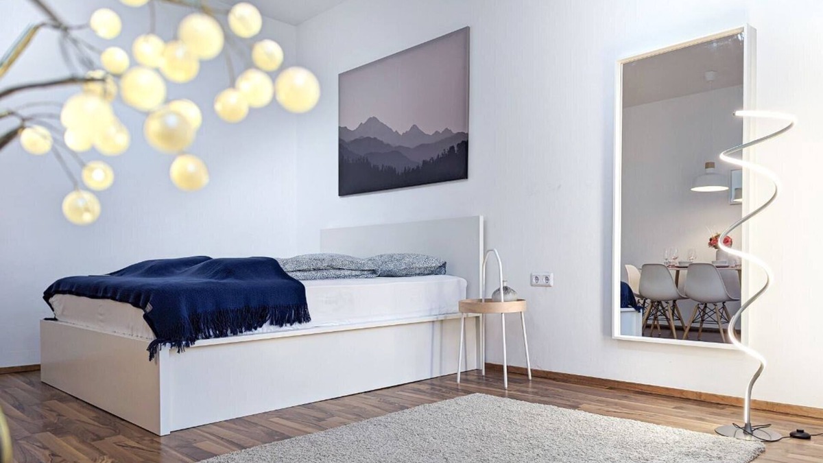 Leopoldstadt Apartment | Central Location! 3 Stops to the City Center!