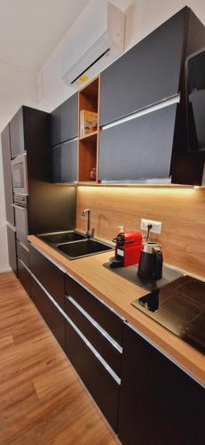 Roman Quarter Apartment | Central Loft Carina ideale per visitare il Centro di Torino