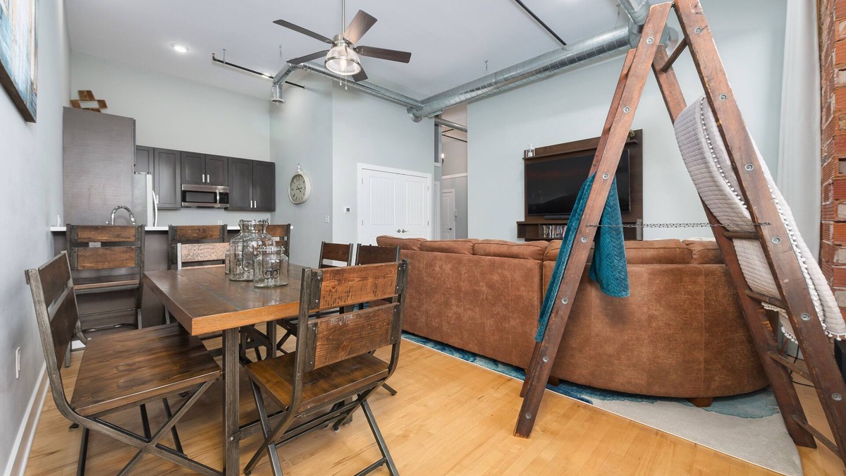 South Haven Condo | Central Lofts condo- year round pool- hot tub- close to beach