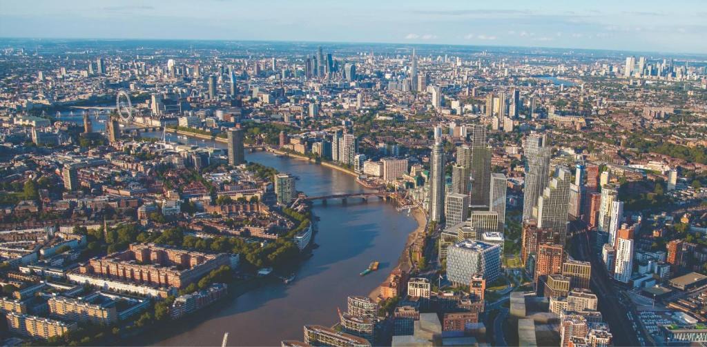 Vauxhall Apartment | CENTRAL LONDON STAY-Fabulous Ultra-Central London Luxury Designer Two Bedroom-POOL-GYM-Full AC