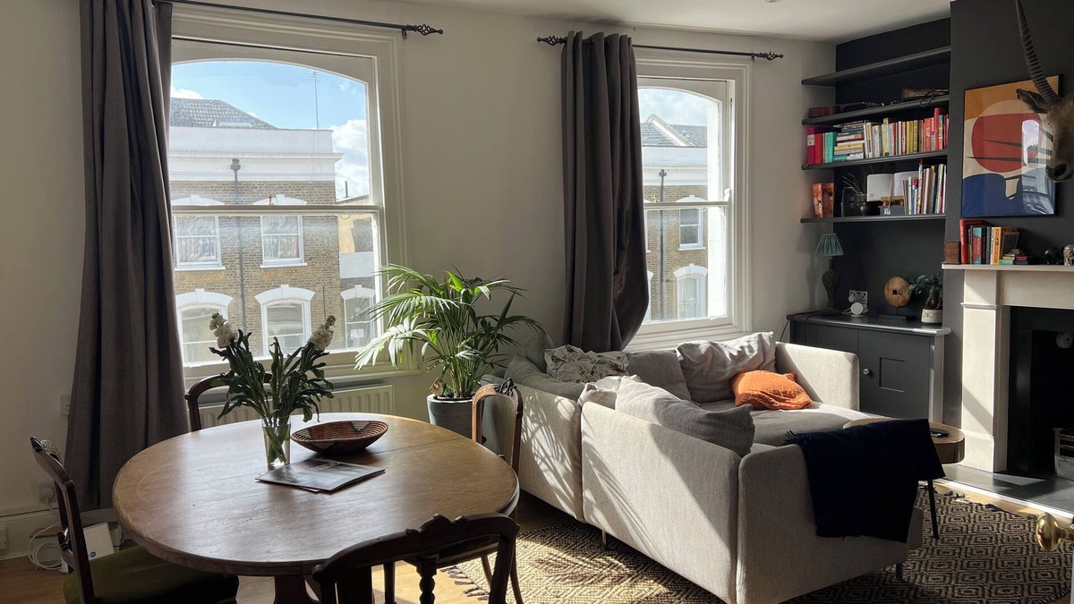 Mildmay Apartment | Central London Two Storey Flat