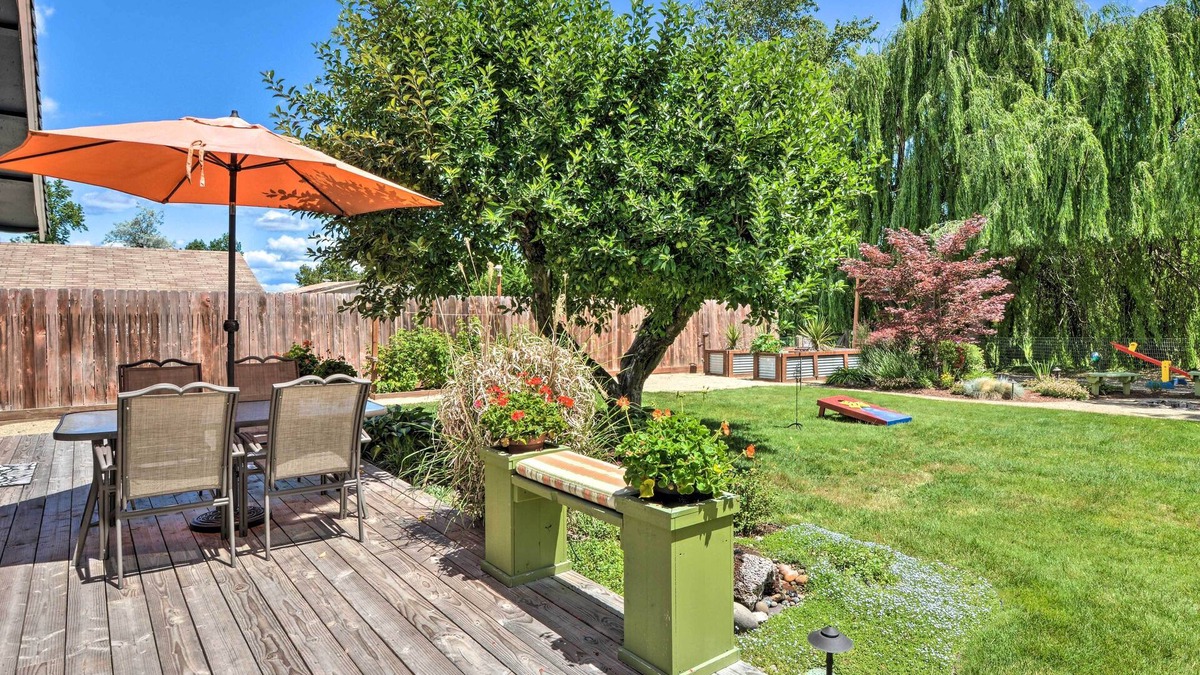 Medford House | Central Medford Family Retreat w/Large Yard!