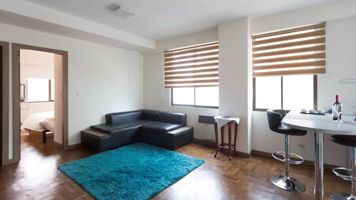Downtown La Paz Apartment | Central Modern Apartment near US Embassy and cable car
