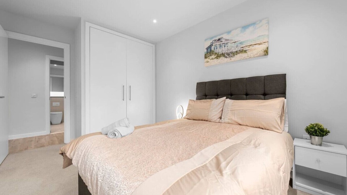 Manchester City Centre Apartment | Central Northern Quarter Modern Apartment