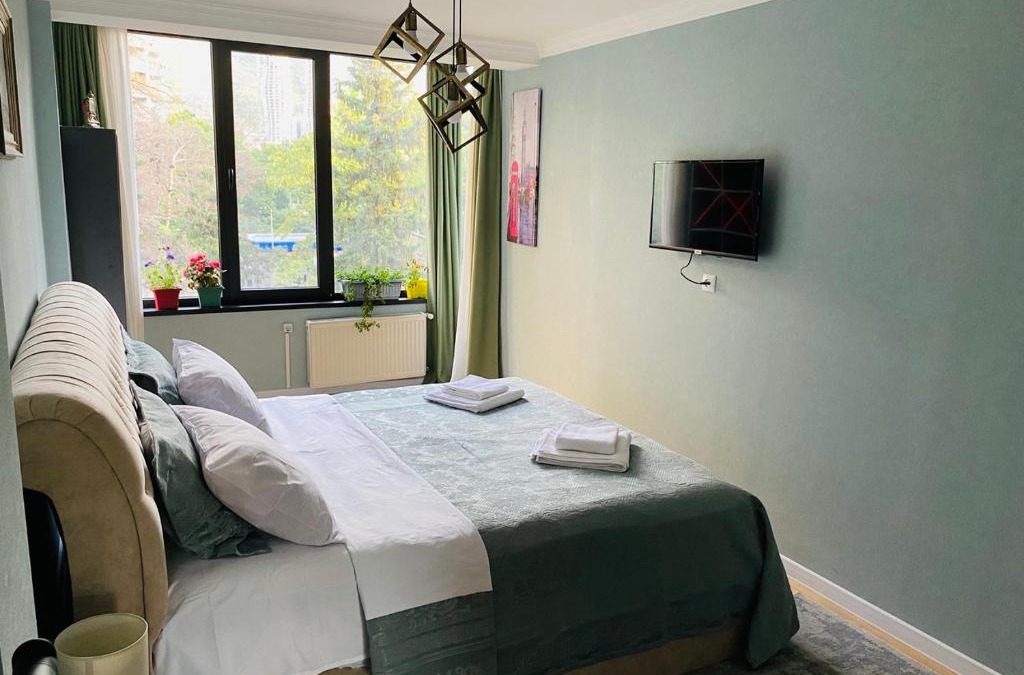 Saburtalo Apartment | Central park apartment
