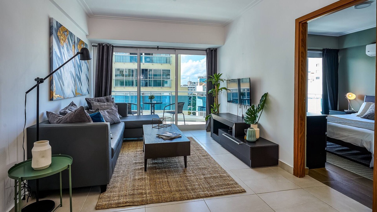 Lope De Vega Apartment | · Central Park Pent House | Near Agora Mall
