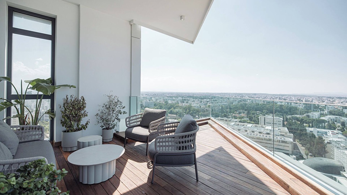 City Centre Apartment | Central Park Residence