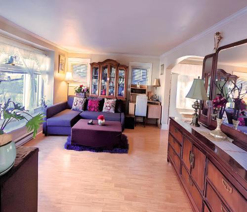 Queen Anne House | Central Queen Anne Home, Walking Score 96