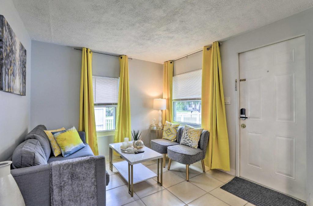 Sarasota House | Central Sarasota Home 8 Mi to Siesta Key!