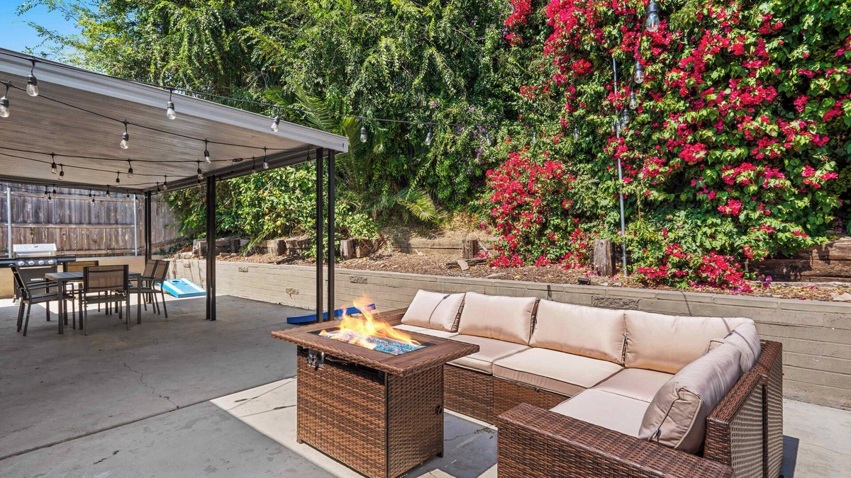 Serra Mesa House | Central SD - Family & Pet Friendly Home!