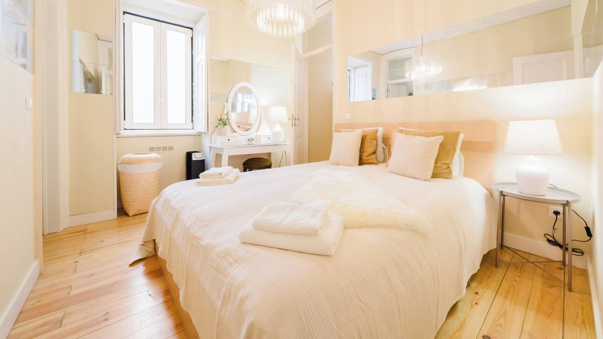 Bairro Alto Apartment | Central & spacious 4+1 bed