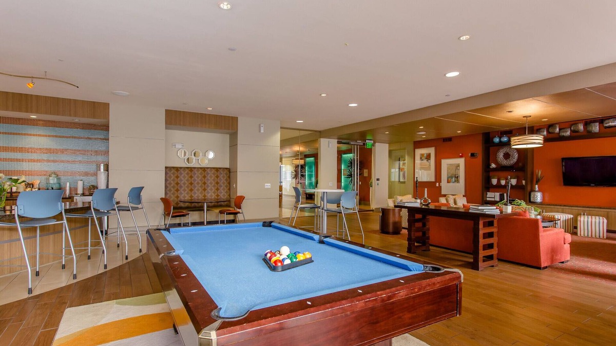 Texas Medical Center Apartment | Central Stay Minutes from NRG, Pets, Parking, Wifi