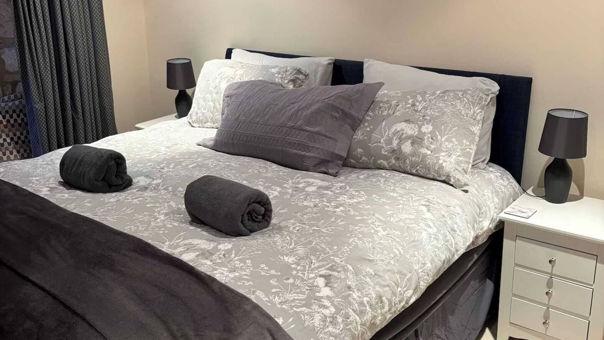 Stow-on-the-Wold Apartment | Central Stow Bakehouse Flat