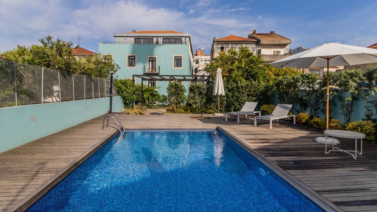 Centro / Baixa Apartment | Central Studio w/Pool & Patio by LovelyStay
