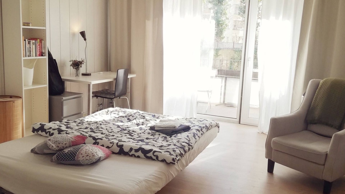 Moabit Apartment | Central, view of the countryside, near the Spree