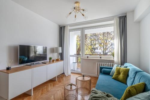 Muranow Apartment | Central Warsaw Apartment - Great Location- Warsaw Stays - Old Town - Anielewicza
