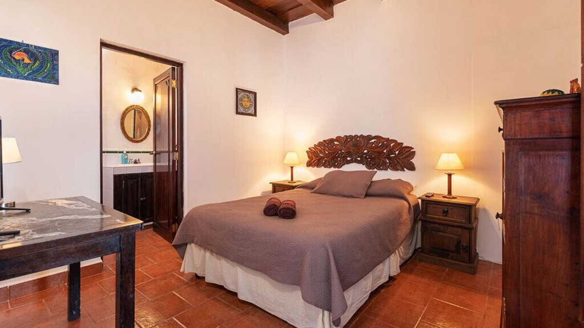 Antigua Guatemala Apartment | Centrally located complex with 6 unique accommodations