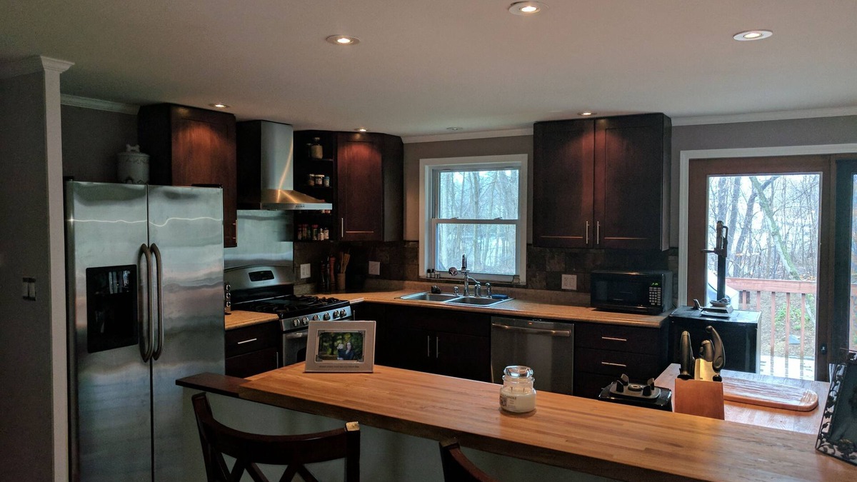 Saratoga Springs House | Centrally located house for your trip with family and friends