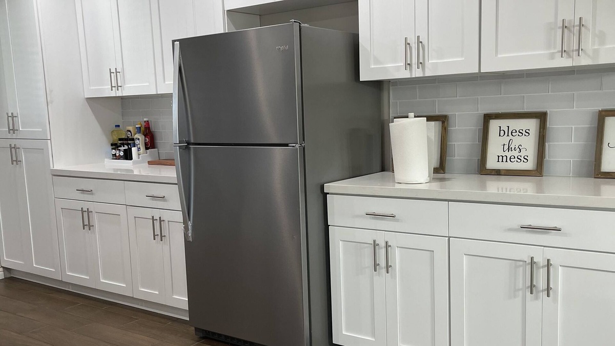 Alhambra House | Centrally located 15 mins from cardinals stadium