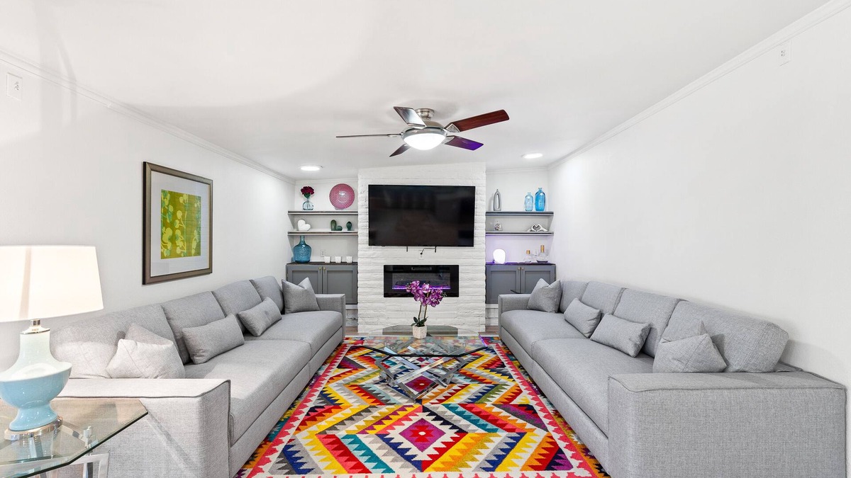 Tucson House | Centrally Located 3BR with Hot Tub, Fire Pit & Games