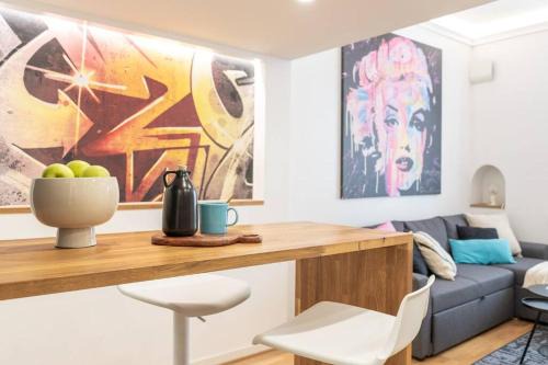 Toolo Apartment | Centrally Located for Up to 4