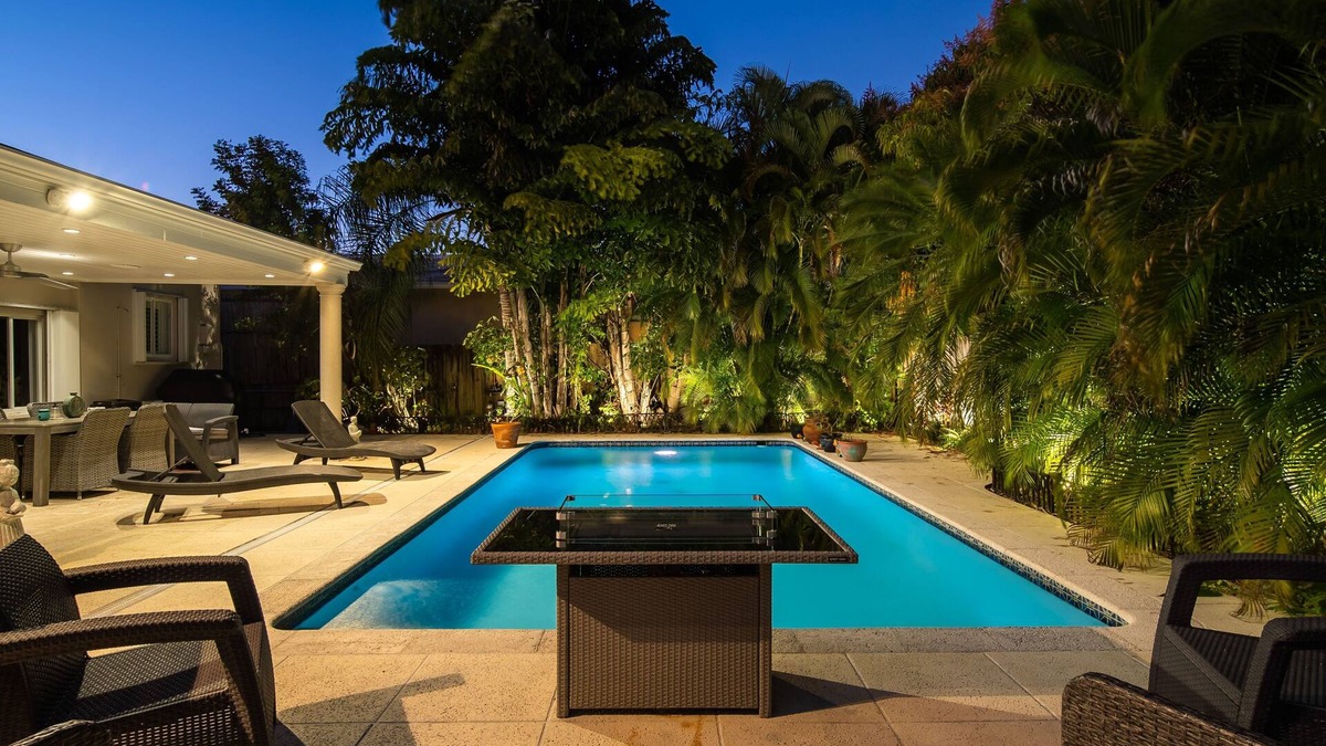 Coral Way Villa | Centrally located Home w/Pool & Gym