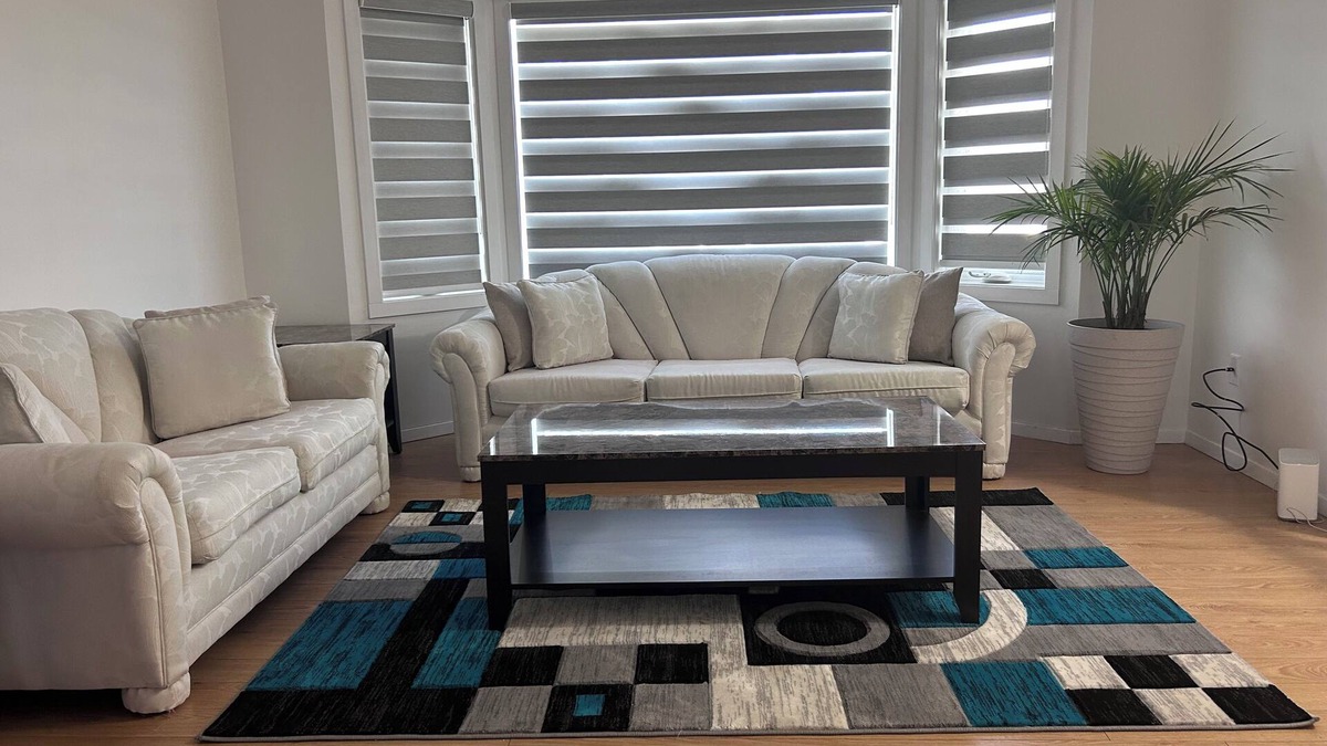 Central Okanagan House | Centrally located in Kelowna with big back yard.