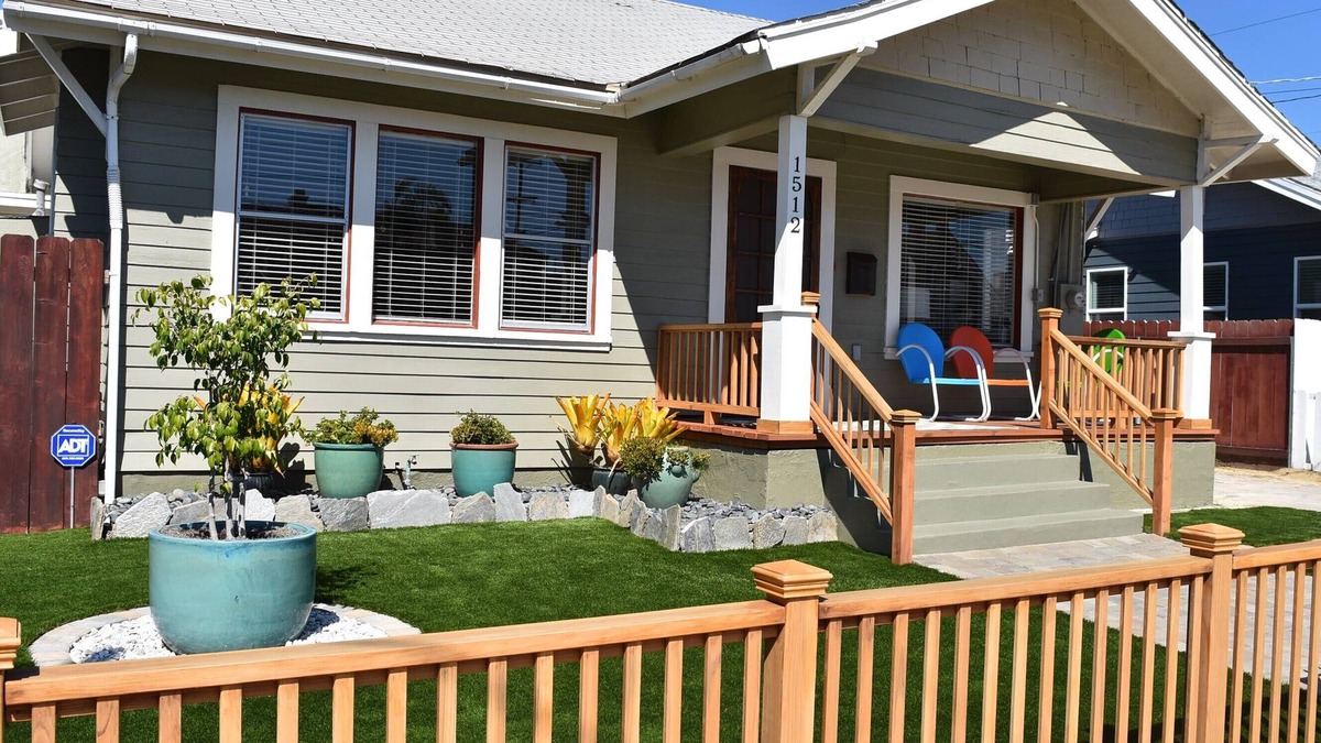 University Heights House | Centrally located in San Diego, AC, walkable to Hillcrest,near downtown-beaches!