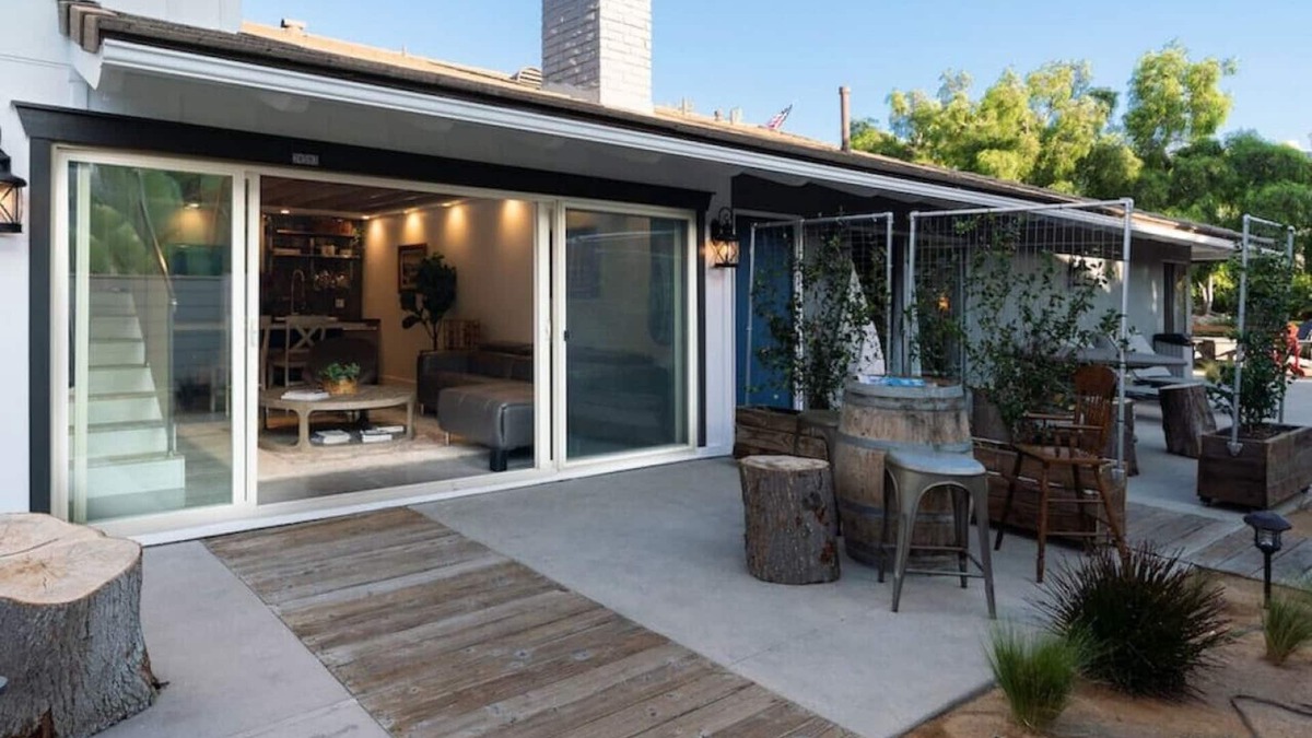 Dana Point House | Centrally located, newly remodeled coastal elegance property with large outdoor living space