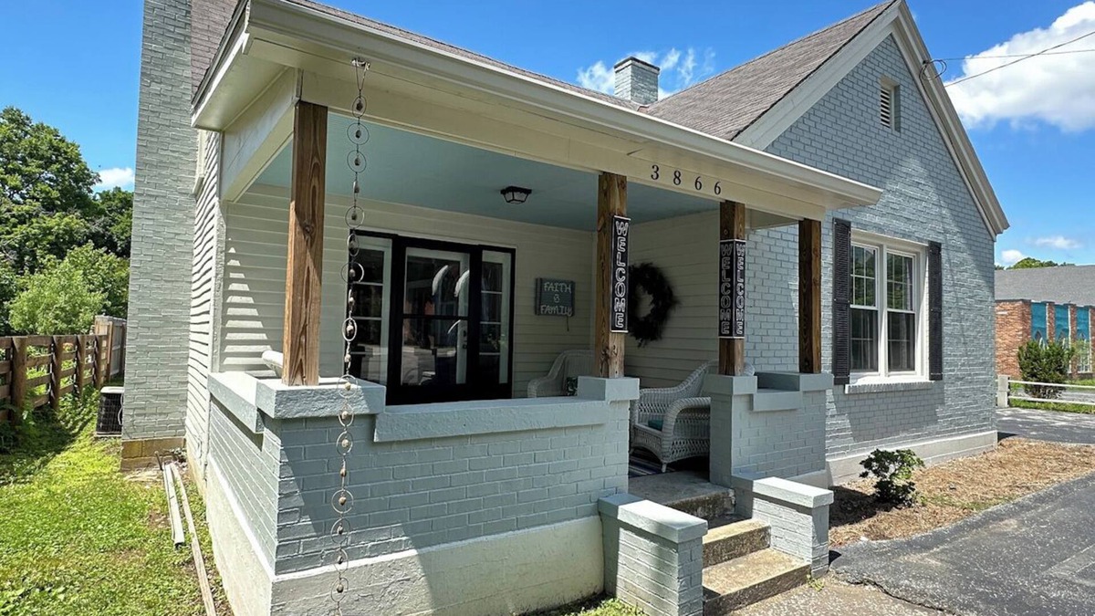 Frankfort House | "Centrally Located to Many Distilleries" House on the Kentucky Bourbon Trail