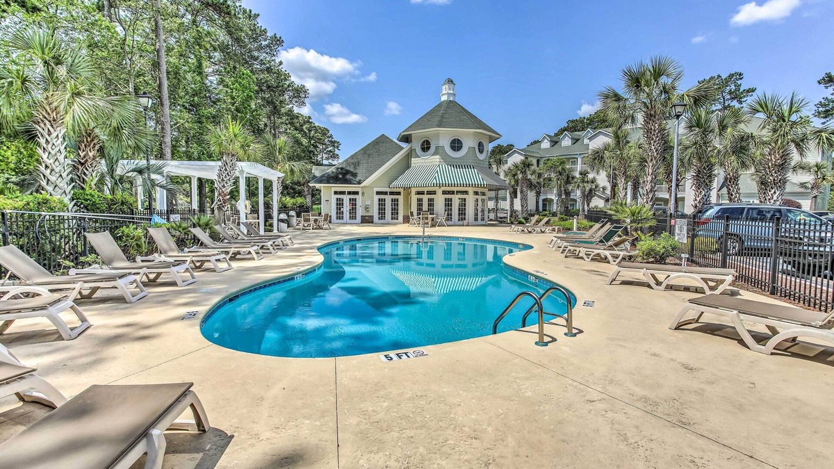 Carolina Forest Apartment | Centrally Located Studio w/Pool in Myrtle Beach