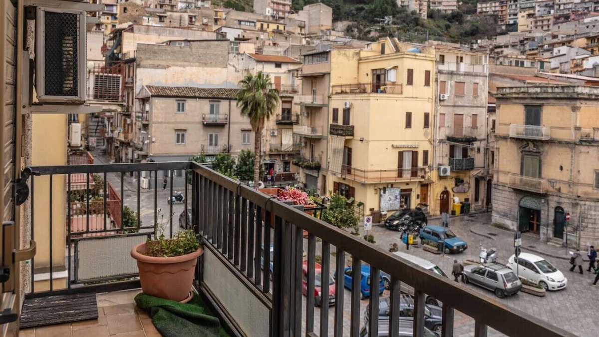 Altofonte Apartment | Centre View: Altofonte