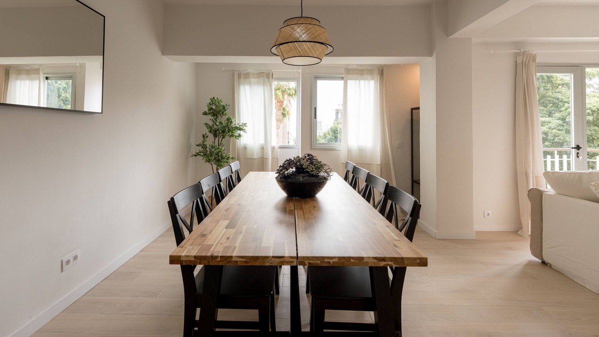 Santa Cruz de Tenerife Condo | Centric in Plaza del Principe. 300mb wifi.
