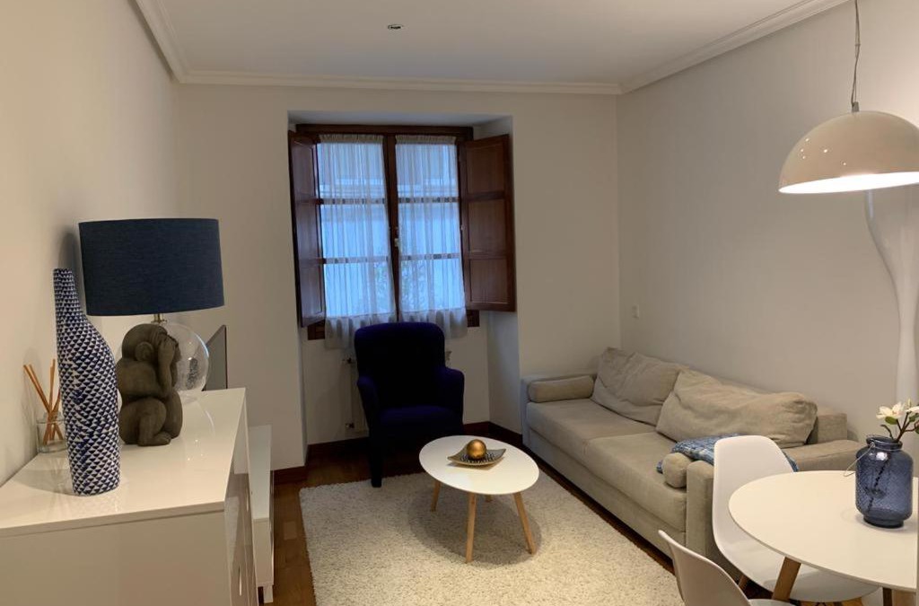 Centro y casco historico Apartment | CENTRIQUÍSIMO, BONITO, CÓMODO, WIFI, CAMPOMANES