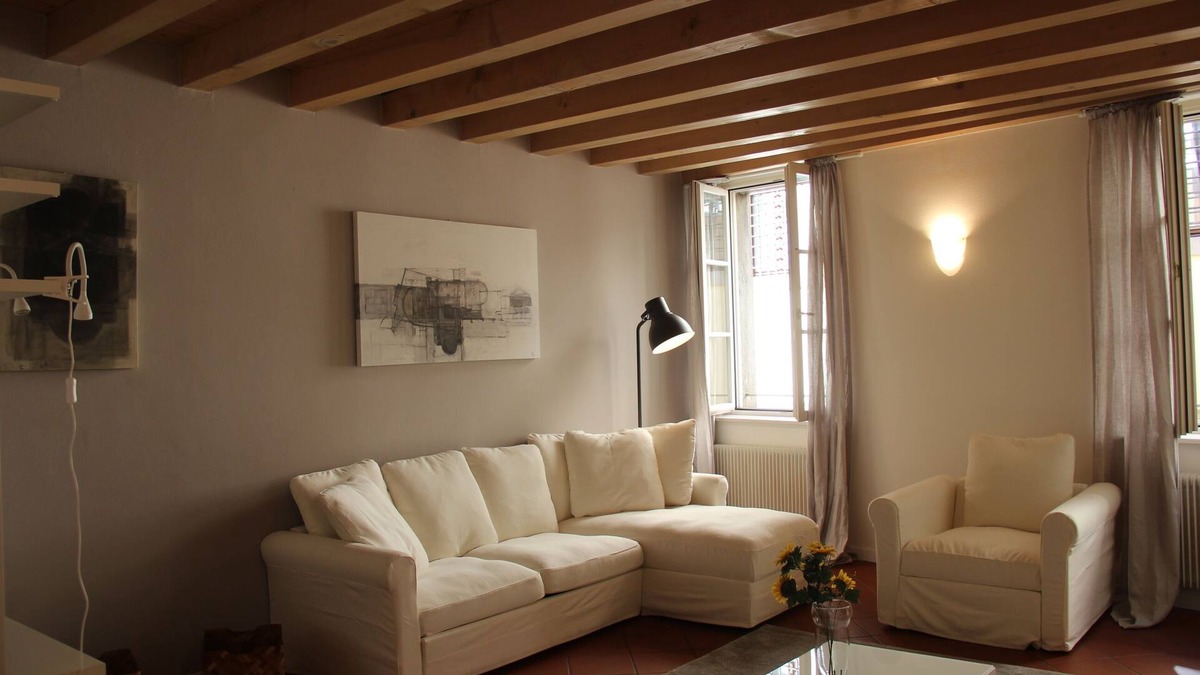 Udine Apartment | [centro storico] deluxe flat with parking&terrace