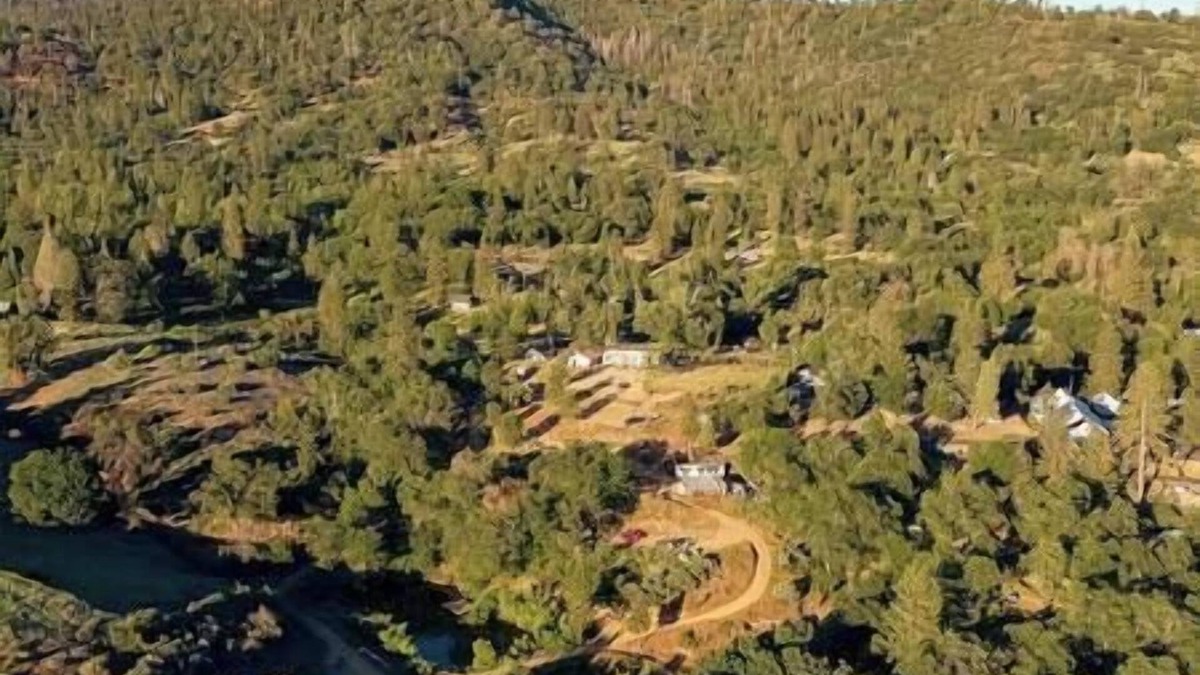 Pinehurst RV Rental | CG29 Med Campsite/Shower Kings Canyon/Sequoia NP