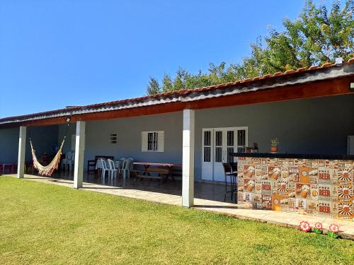 Tatui House | Chácara com piscina em Tatui