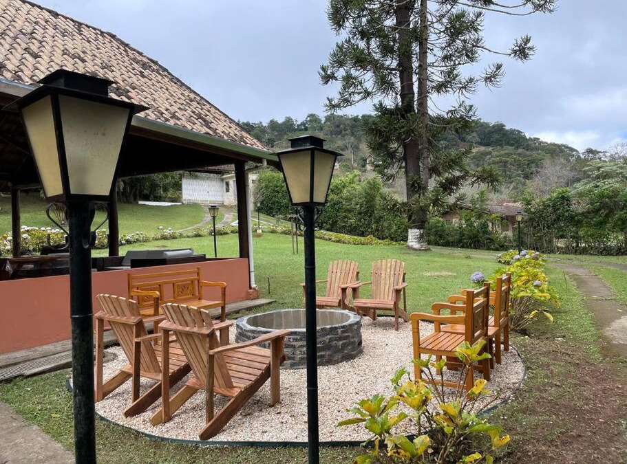 Santo Antonio do Pinhal House | Chácara Sakura