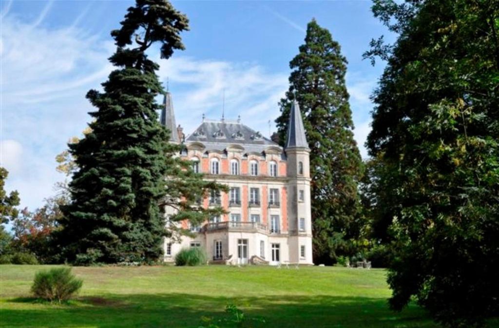 Marcoussis House | Château de Bel Ebat