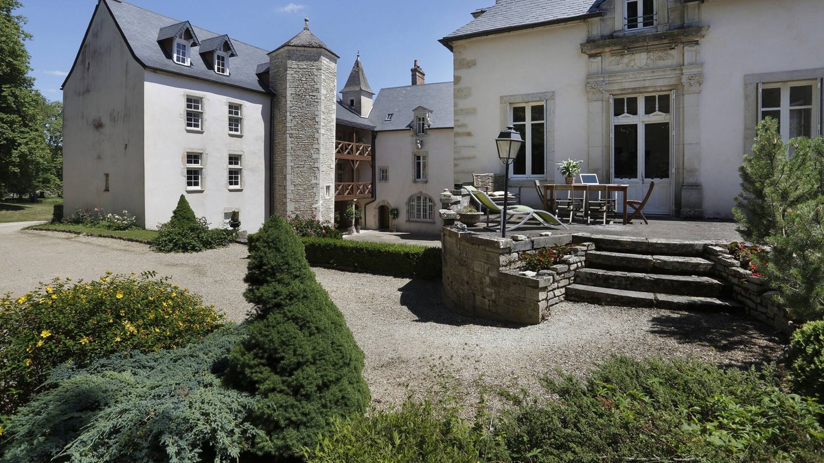 Auxey-Duresses Bed & Breakfast | Château de Melin B&B