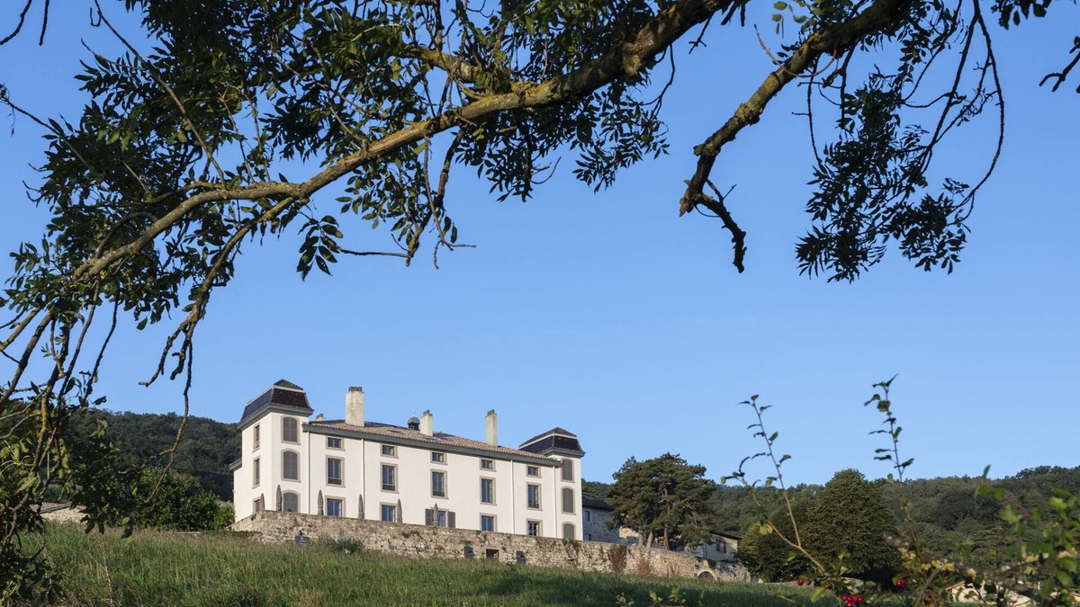 Quincie-en-Beaujolais Hotel | Château du Souzy
