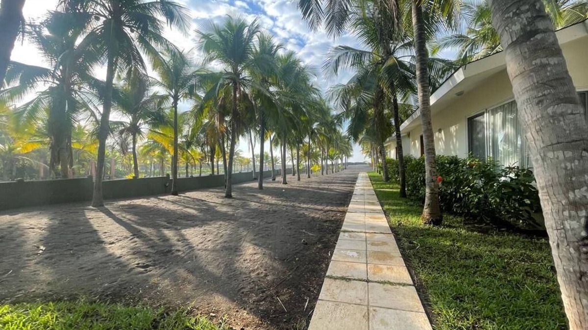 Puerto San Jose House | CH037 Casa Grande con Playa