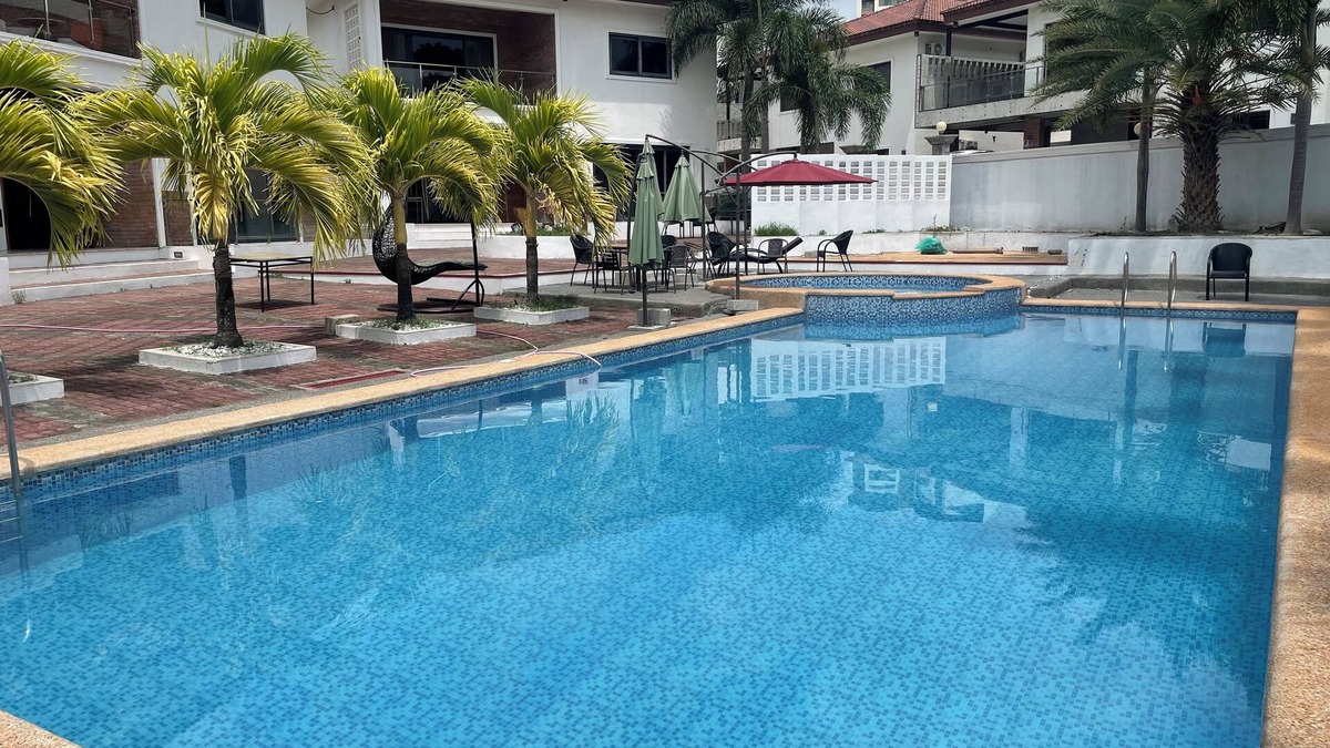Clark Condo | Charming 4-bedroom condo with AC in Clark Special Economic Zone